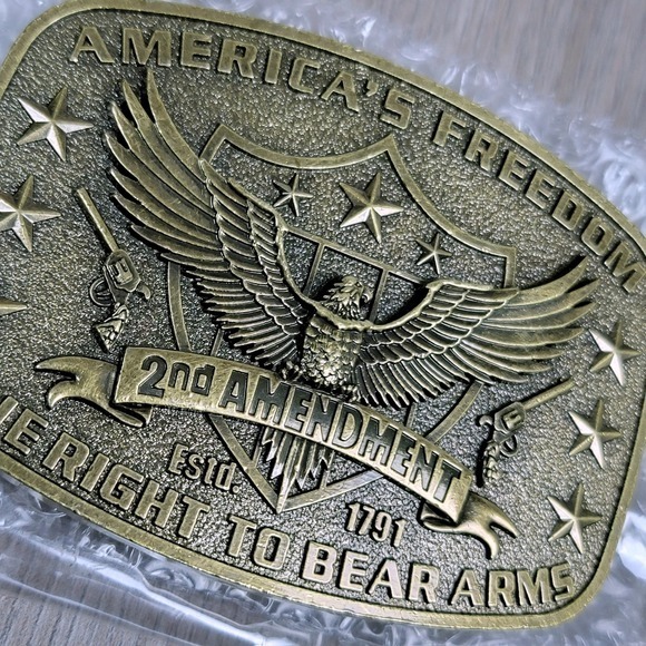 America's Freedom 2nd Amendment Belt Buckle - Bronze  - New - Picture 4 of 5